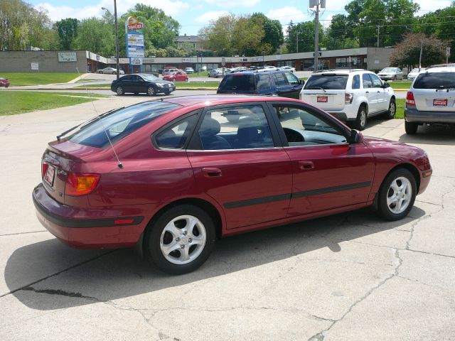 Hyundai Elantra 2002 photo 10