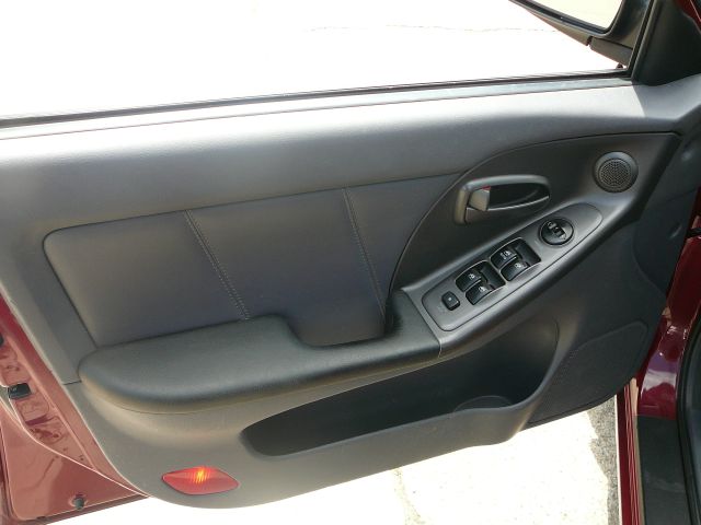 Hyundai Elantra 2002 photo 7