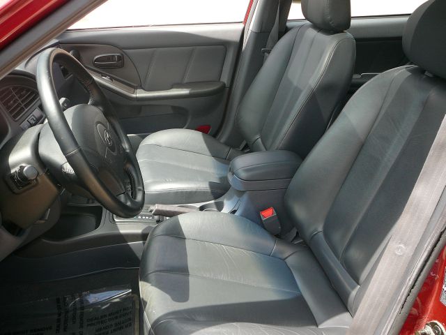 Hyundai Elantra 2002 photo 8