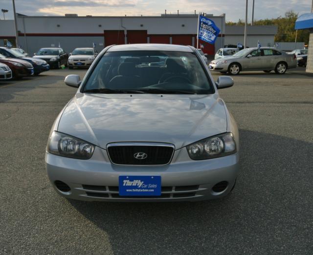 Hyundai Elantra 2002 photo 2