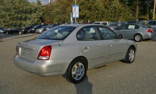 Hyundai Elantra 2002 photo 5