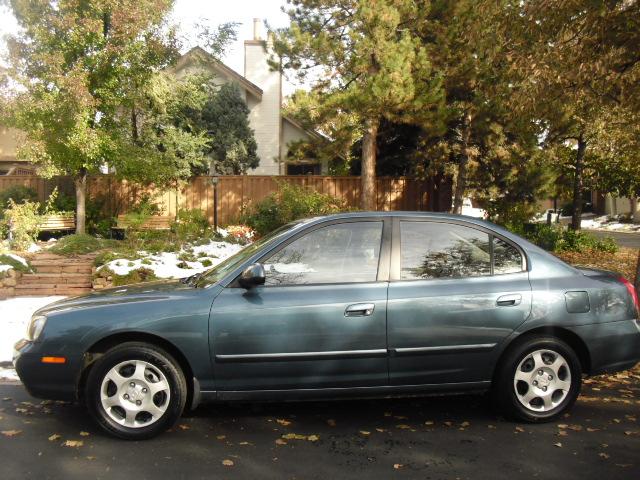 Hyundai Elantra 2002 photo 1