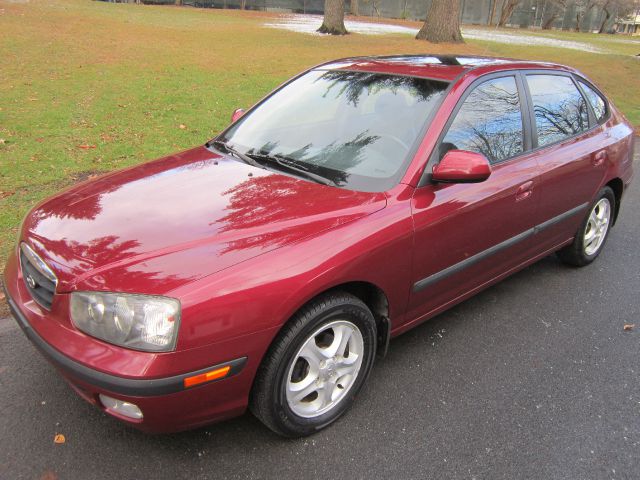 Hyundai Elantra 2002 photo 2