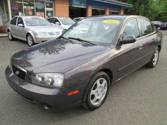 Hyundai Elantra 2003 photo 4