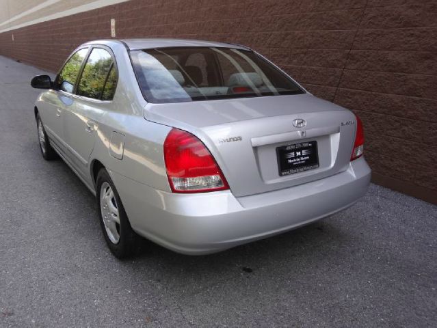 Hyundai Elantra 2003 photo 4