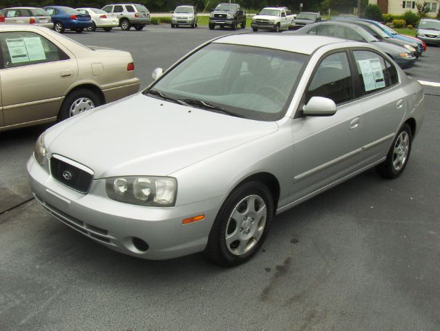 Hyundai Elantra 2003 photo 4