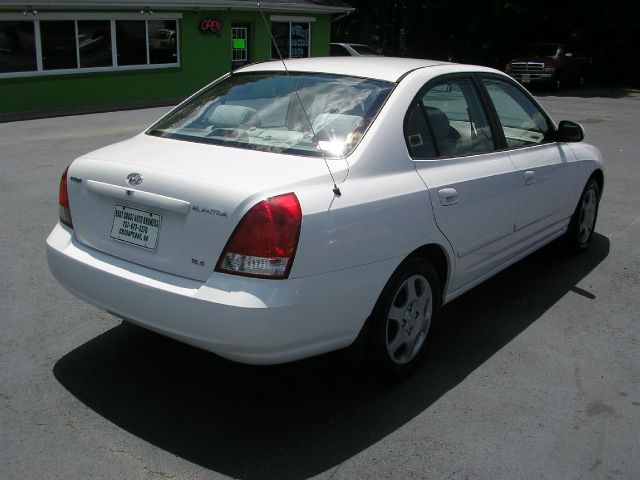 Hyundai Elantra 2003 photo 5