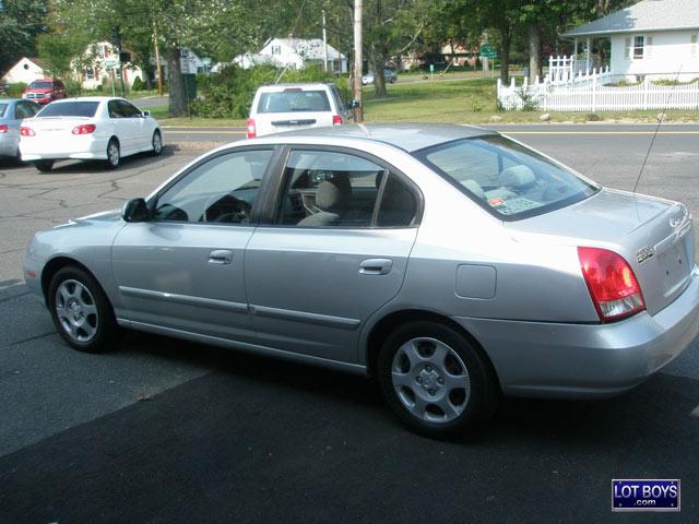 Hyundai Elantra SE Sedan Unspecified