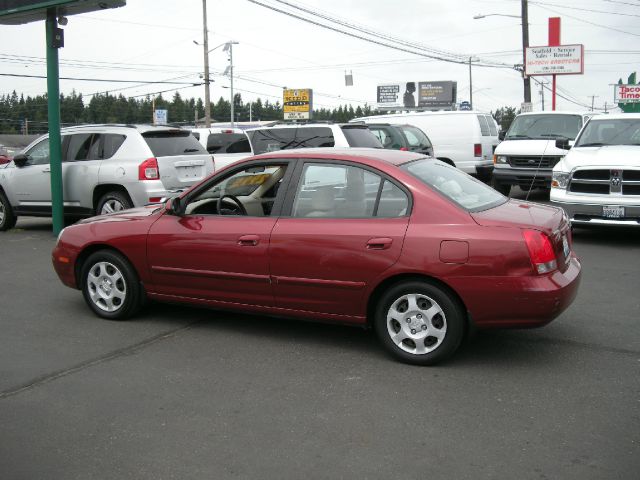 Hyundai Elantra FWD 4dr Sport Sedan