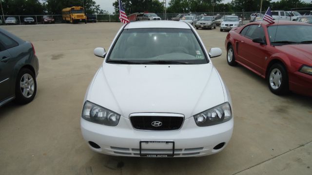 Hyundai Elantra 2003 photo 1