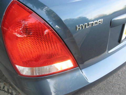 Hyundai Elantra 2003 photo 16