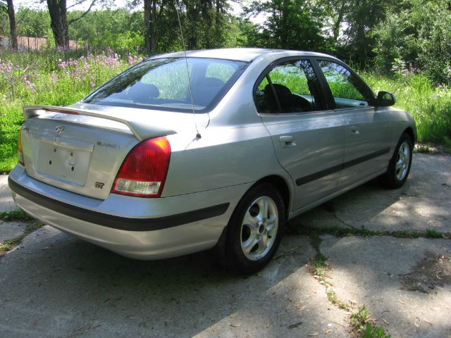 Hyundai Elantra 2003 photo 1