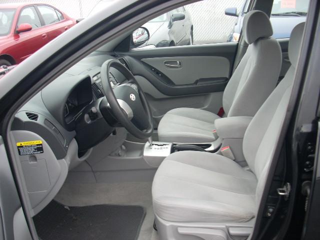 Hyundai Elantra 2003 photo 3