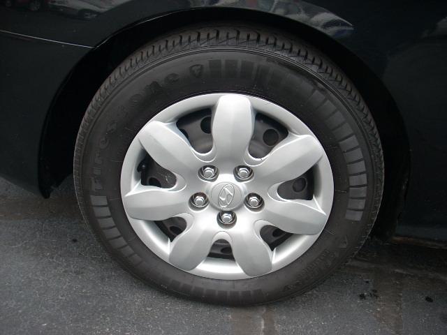 Hyundai Elantra 2003 photo 4