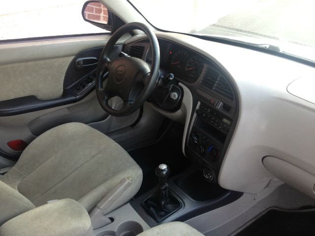 Hyundai Elantra 2003 photo 4