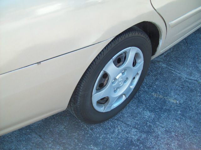 Hyundai Elantra 2003 photo 15