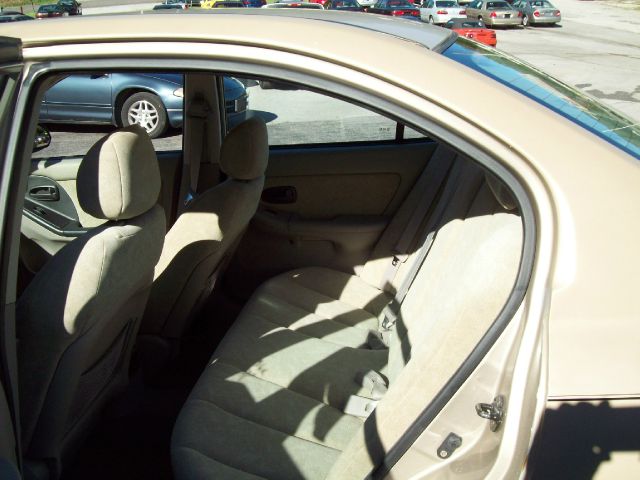 Hyundai Elantra 2003 photo 16