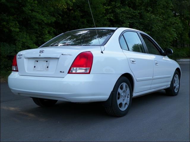 Hyundai Elantra 2003 photo 11