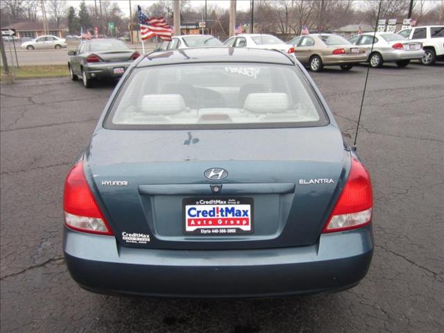 Hyundai Elantra 2003 photo 4