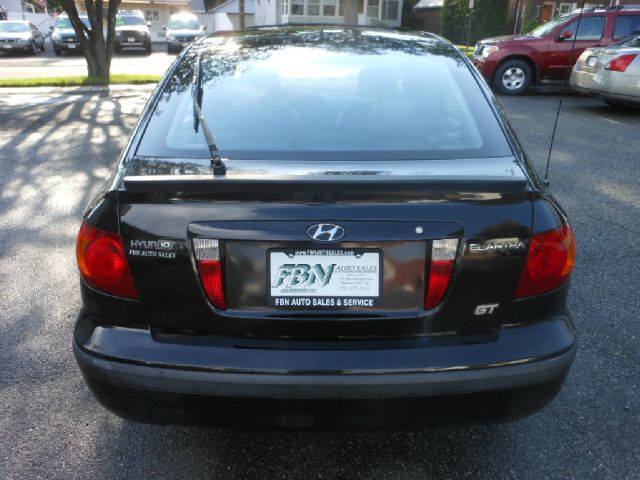 Hyundai Elantra 2003 photo 3