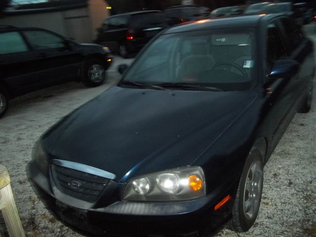 Hyundai Elantra 2004 photo 3