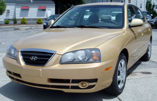 Hyundai Elantra 2004 photo 15