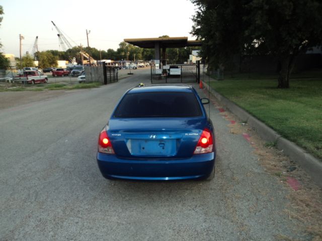 Hyundai Elantra Unknown Sedan