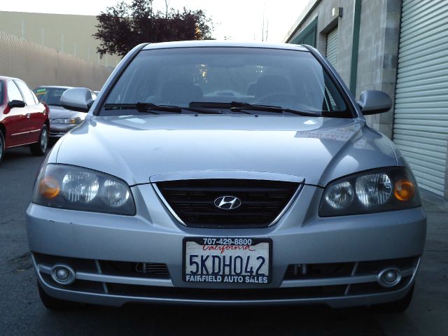 Hyundai Elantra 2004 photo 4