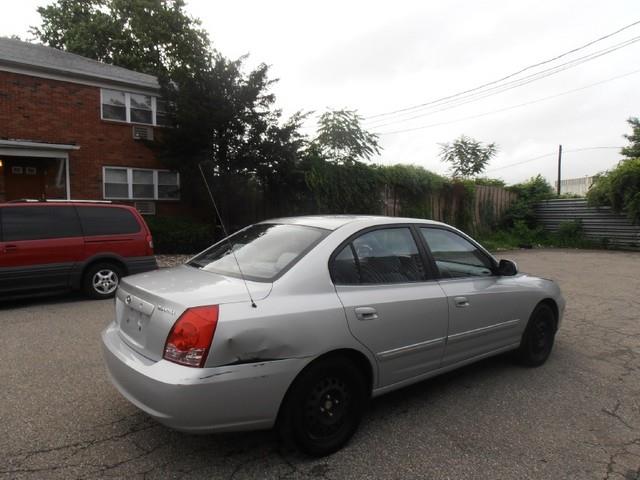 Hyundai Elantra 2004 photo 3