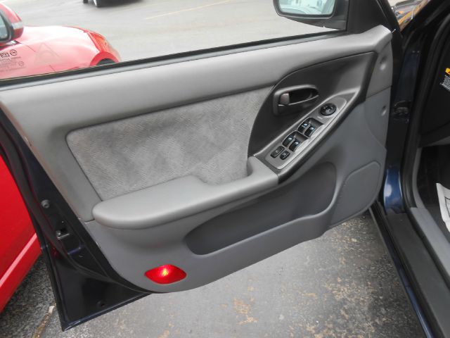 Hyundai Elantra 2004 photo 12