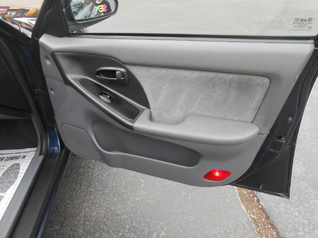 Hyundai Elantra 2004 photo 2