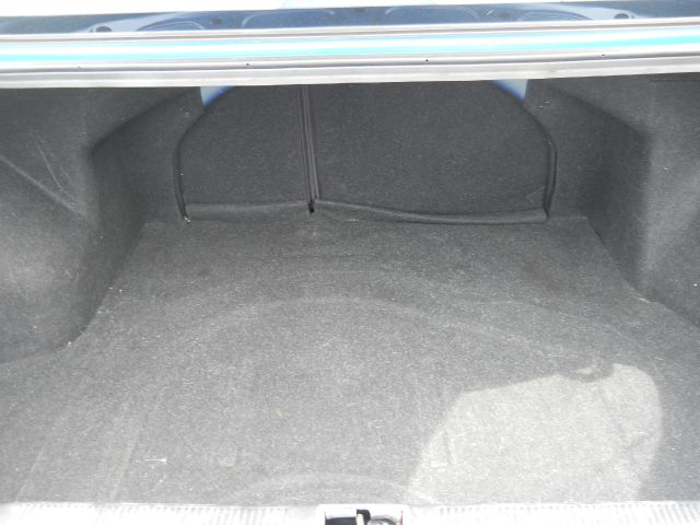 Hyundai Elantra 2004 photo 9