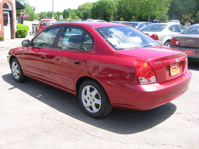 Hyundai Elantra 2004 photo 18