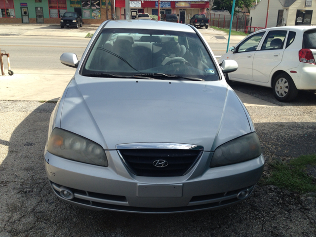 Hyundai Elantra 2004 photo 1