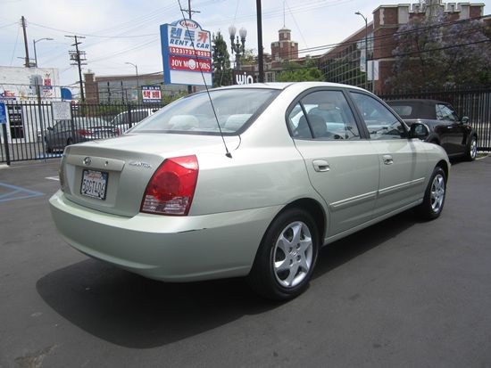 Hyundai Elantra FWD 4dr Sport Sedan