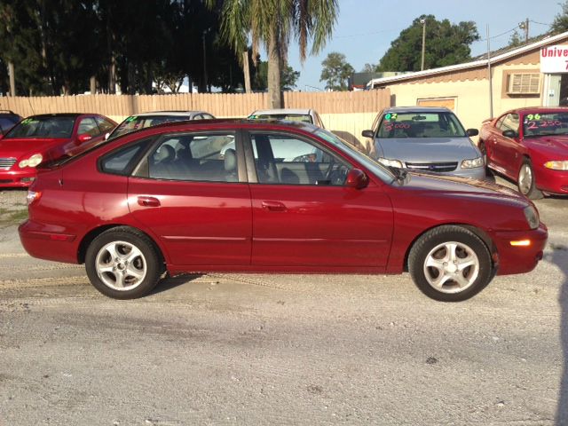 Hyundai Elantra 2004 photo 3