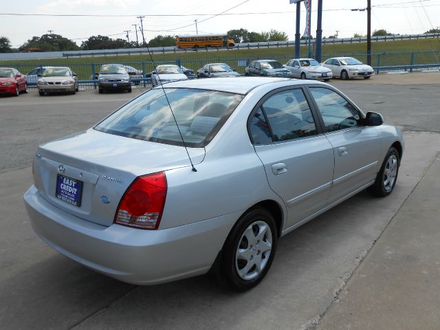 Hyundai Elantra FWD 4dr Sport Sedan