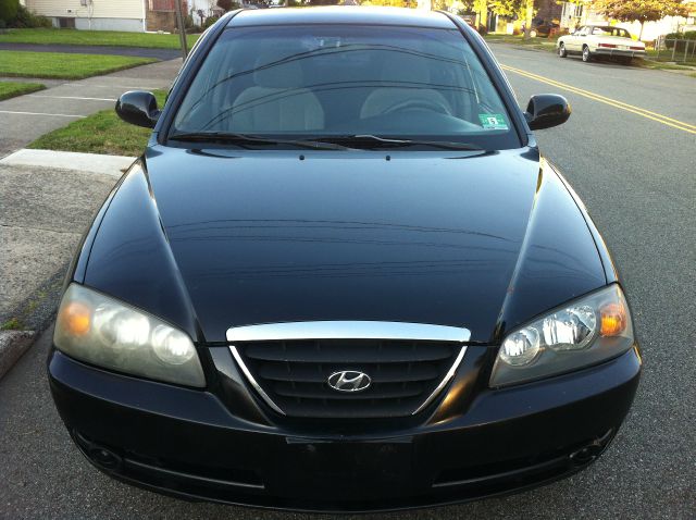 Hyundai Elantra 2004 photo 4