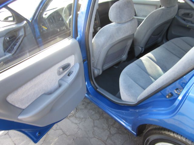 Hyundai Elantra 2004 photo 10