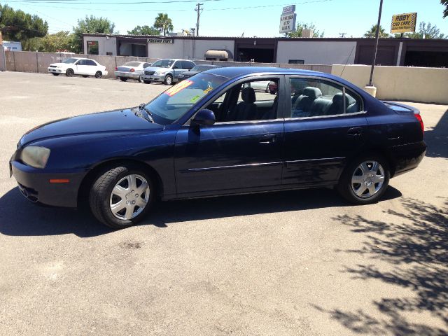 Hyundai Elantra 2004 photo 4