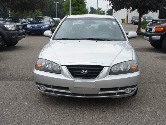 Hyundai Elantra 2005 photo 1