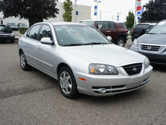 Hyundai Elantra 2005 photo 2