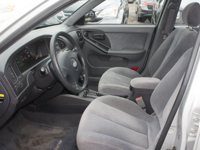 Hyundai Elantra 2005 photo 3