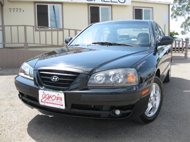 Hyundai Elantra 2005 photo 1