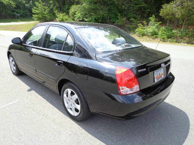 Hyundai Elantra 2005 photo 15