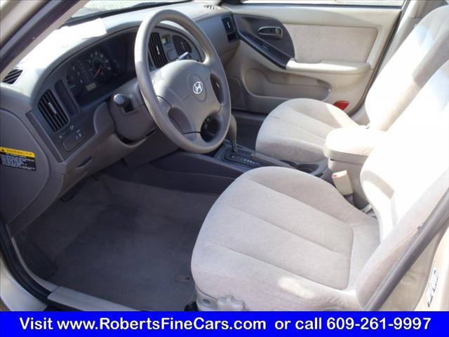 Hyundai Elantra 2005 photo 1