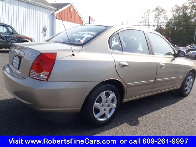 Hyundai Elantra 2005 photo 2