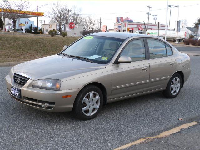 Hyundai Elantra 2005 photo 2