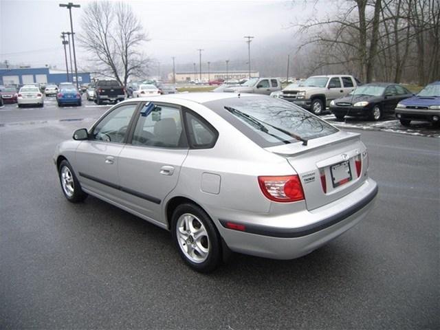 Hyundai Elantra 2005 photo 4