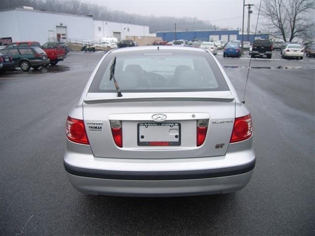 Hyundai Elantra 2005 photo 5